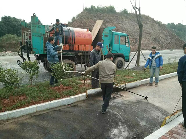 �黯�r������܇